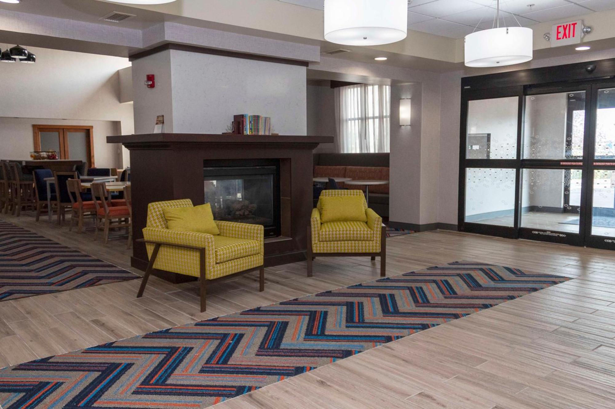 Hampton Inn & Suites Riverton Dış mekan fotoğraf